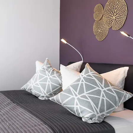 Apartment Ferienwohnung An Der Lokhalle Freiburg im Breisgau